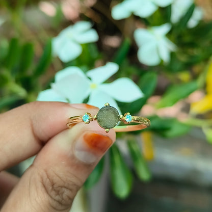 925 Silver Raw Moldavite Statement Ring - SilverForestaa - SILVERFORESTAA