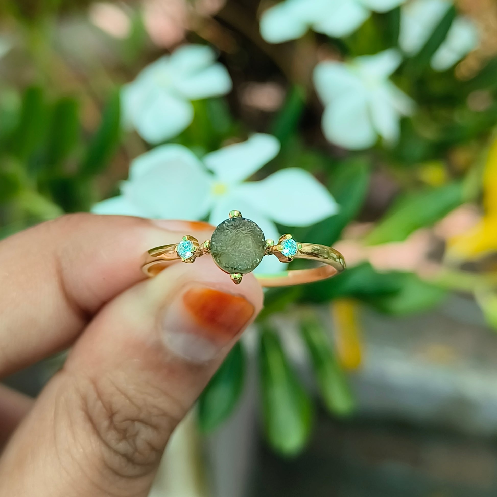 925 Silver Raw Moldavite Statement Ring - SilverForestaa - SILVERFORESTAA