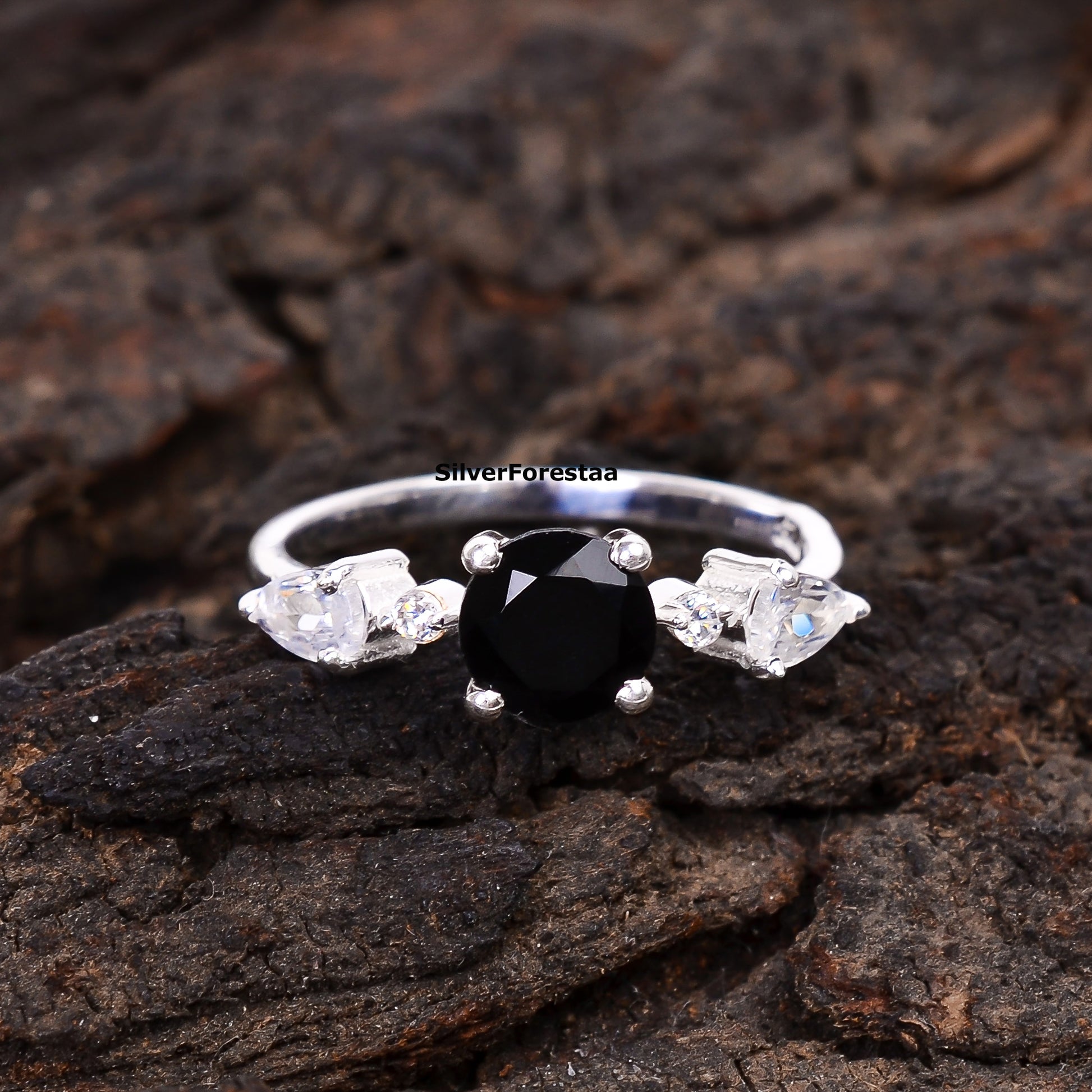 Black Onyx Engagement Ring 925 Silver - SilverForestaa - SILVERFORESTAA