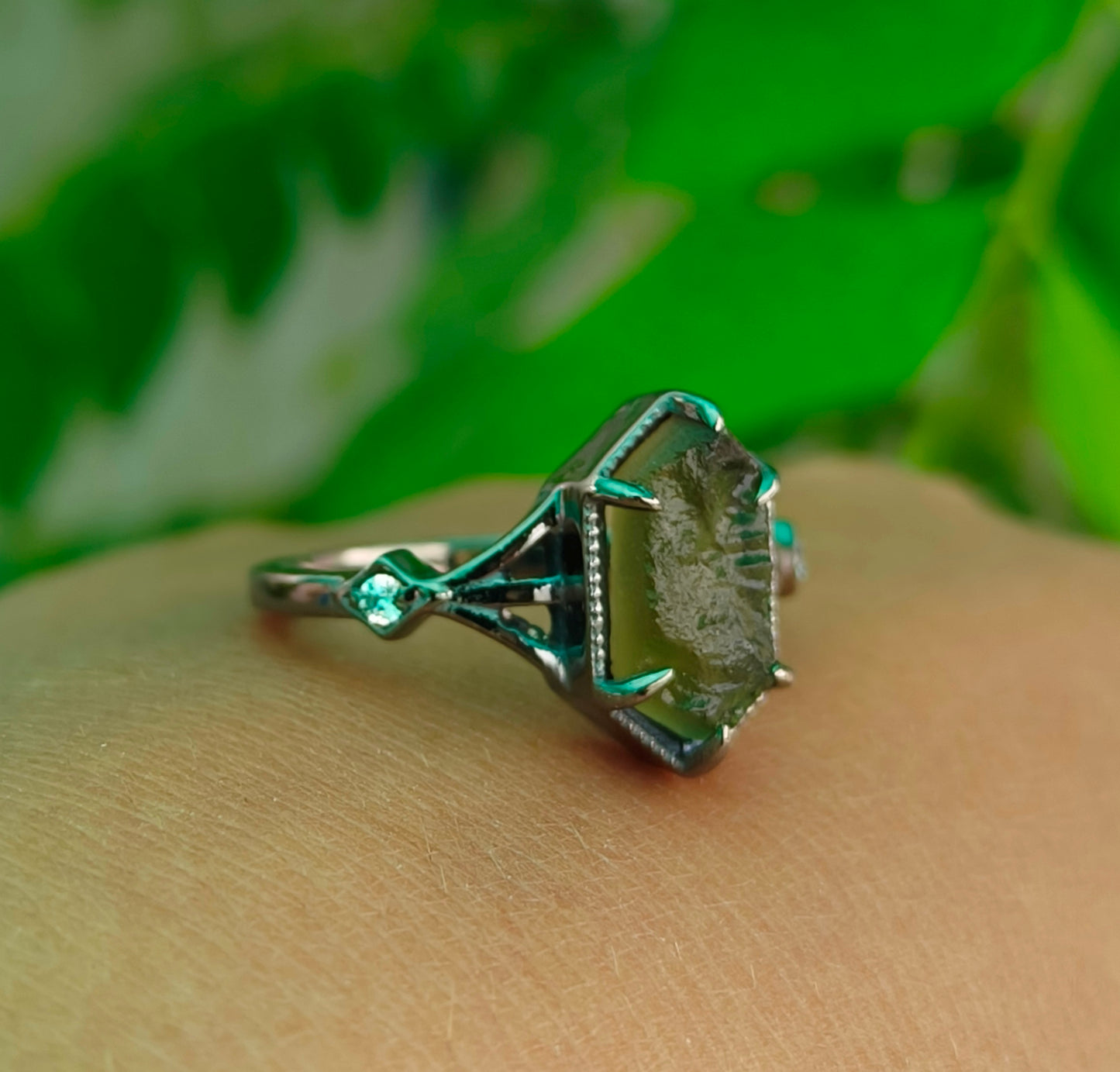 925 Sterling Silver Authentic Moldavite Ring - SilverForestaa - SILVERFORESTAA
