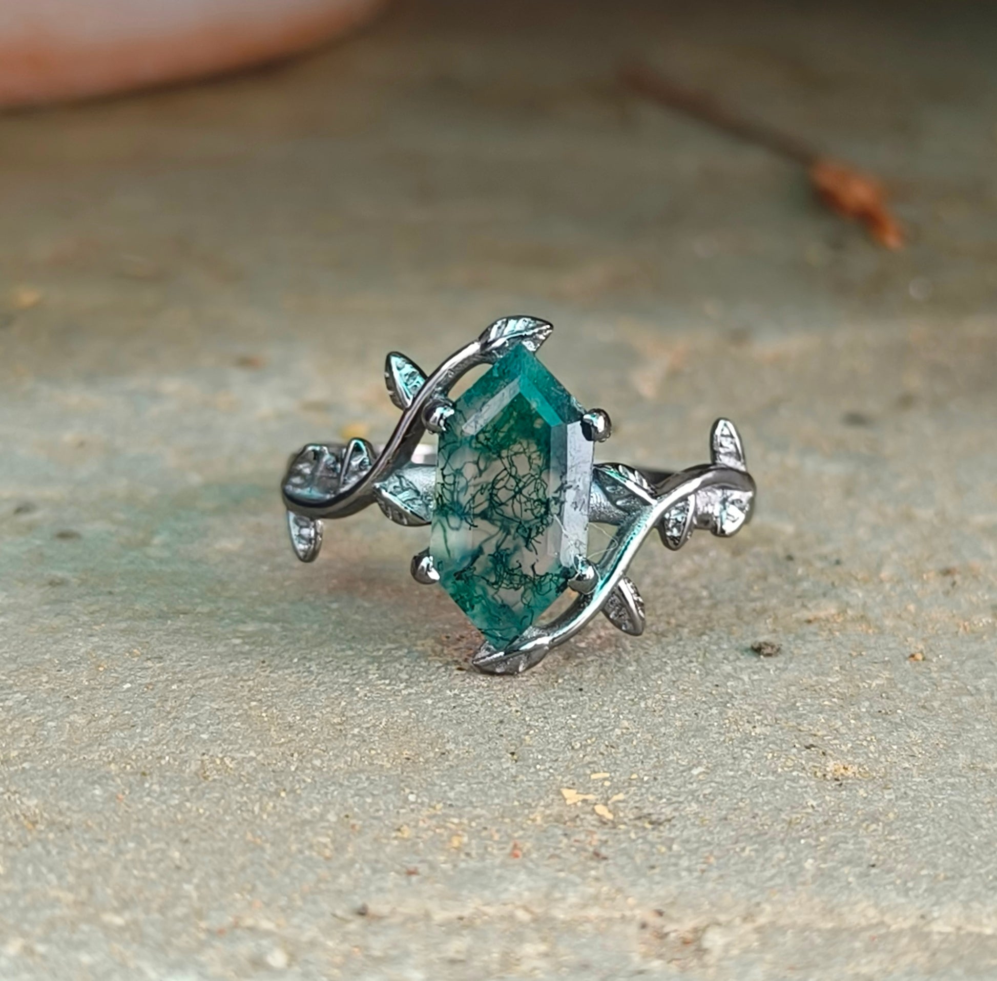 Witchy Moss Agate Leaf Ring 925 Sterling Silver | SilverForestaa - SILVERFORESTAA
