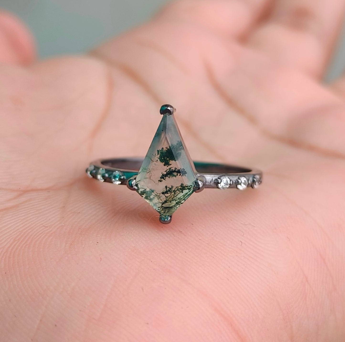 Minimalist Moss Agate Kite Ring | SilverForestaa - SILVERFORESTAA