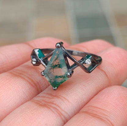 Kite Moss Agate Dainty Engagement Ring – 925 Silver - SILVERFORESTAA