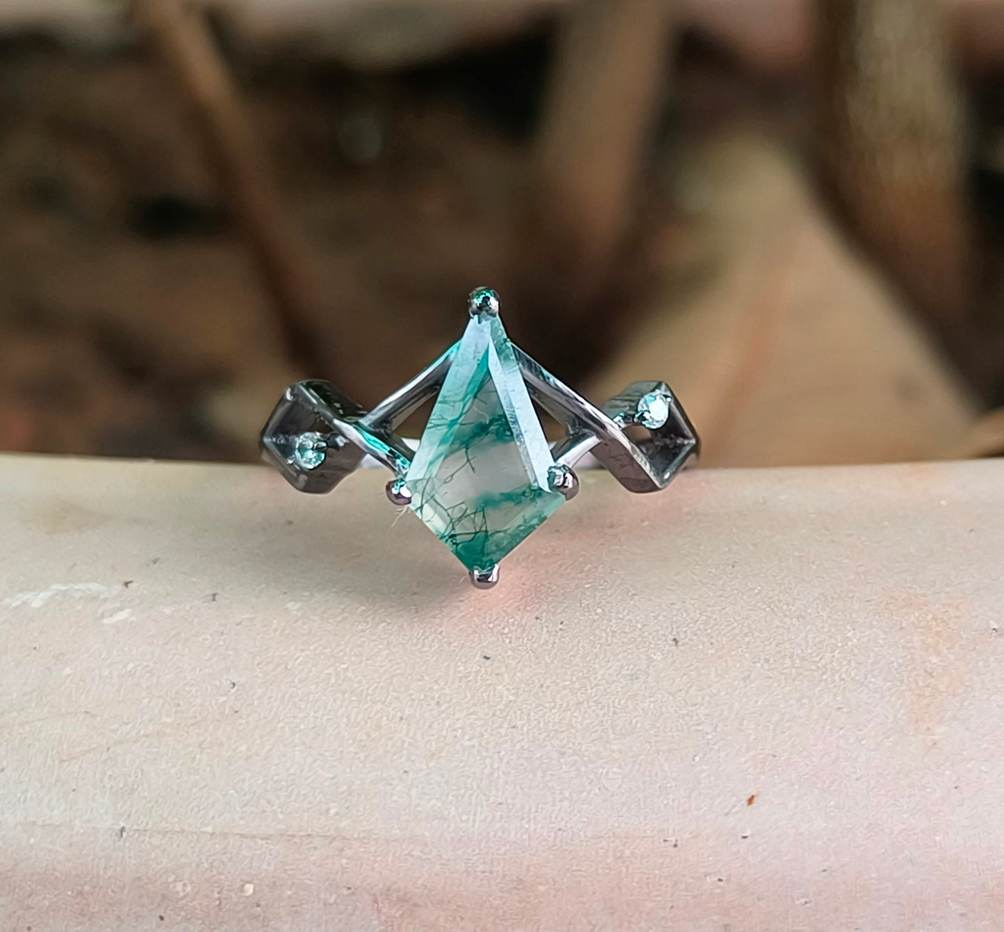 Kite Moss Agate Dainty Engagement Ring – 925 Silver - SILVERFORESTAA