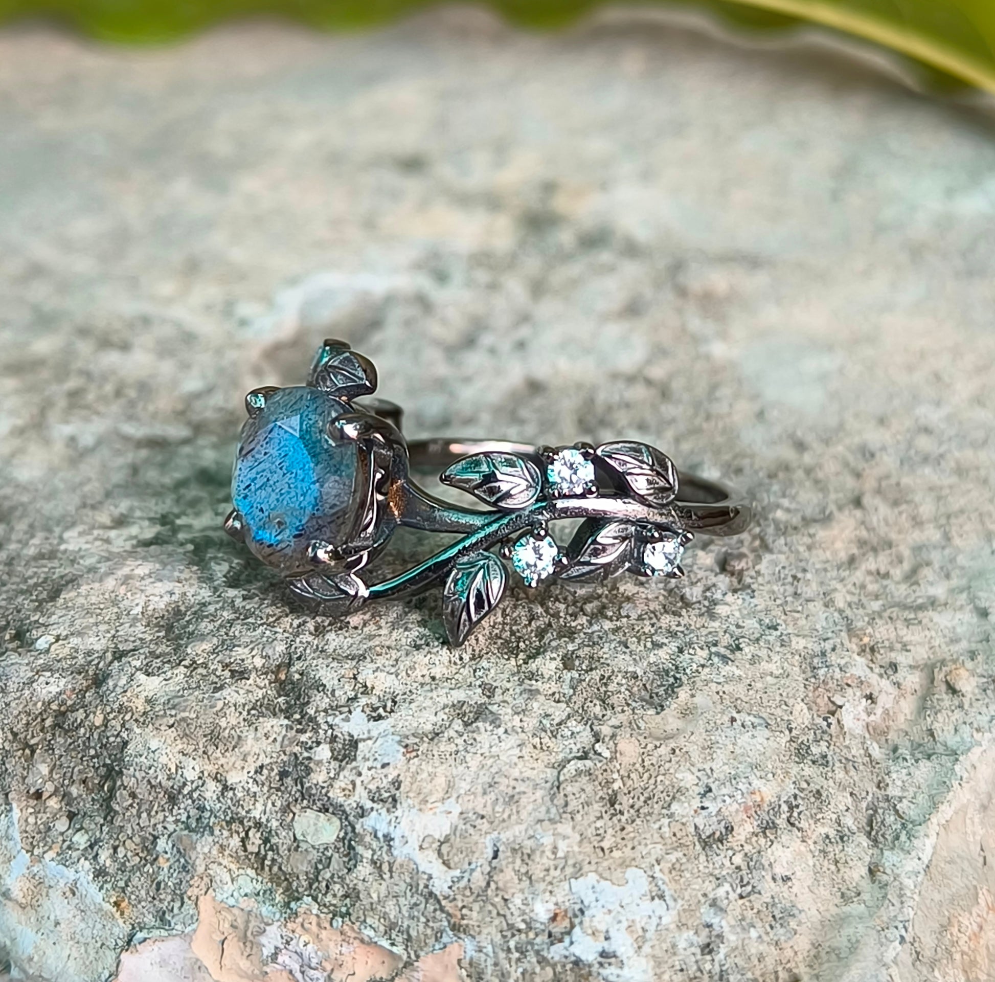 Labradorite Leaf Branch Engagement Ring – 925 Sterling Silver - SILVERFORESTAA