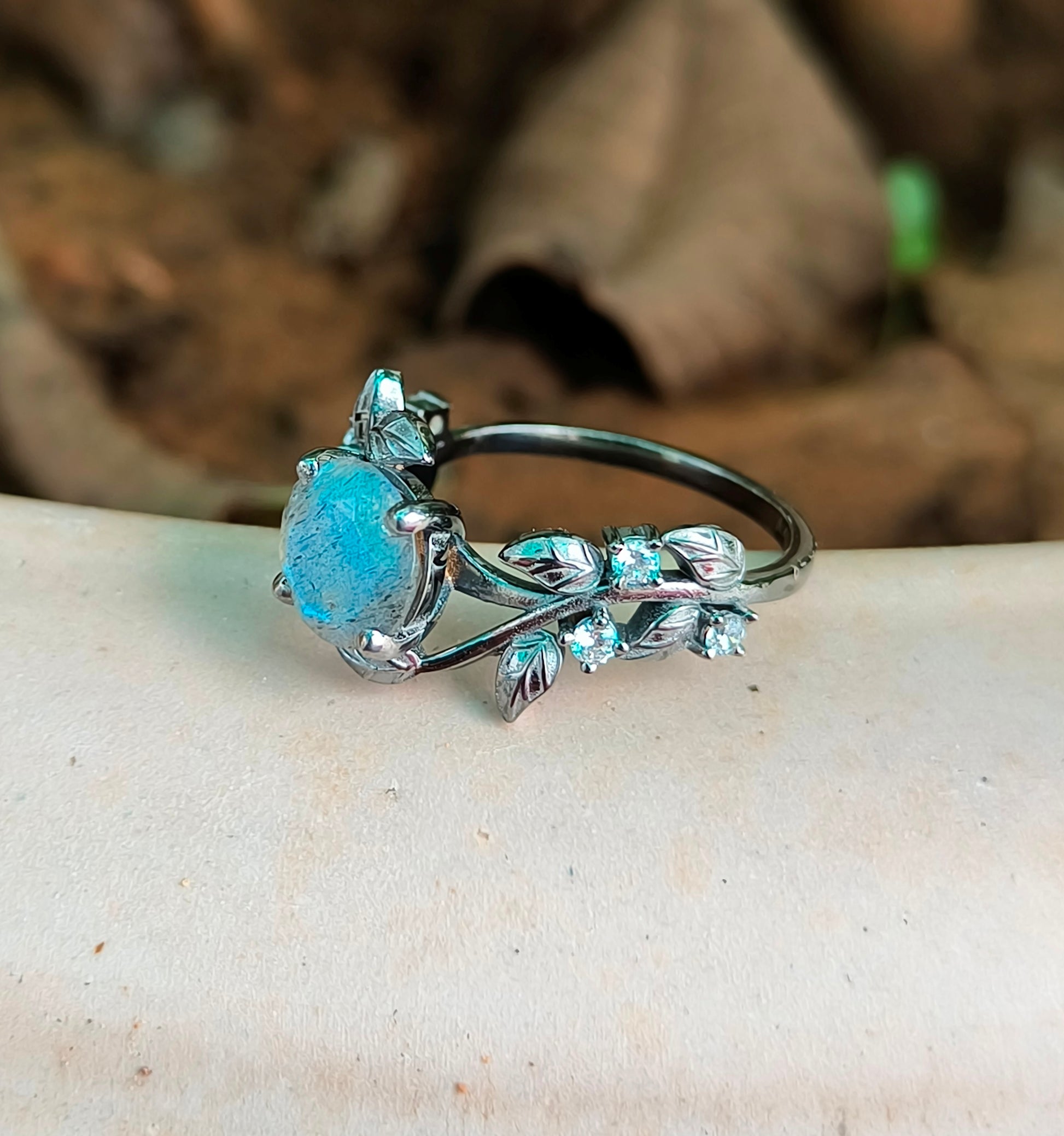 Labradorite Leaf Branch Engagement Ring – 925 Sterling Silver - SILVERFORESTAA