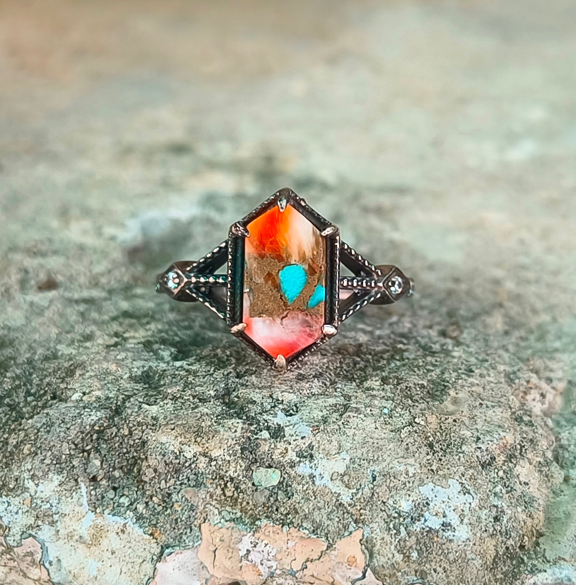 Elegant Oyster Copper Turquoise Silver Ring – Handmade & Unique - SILVERFORESTAA