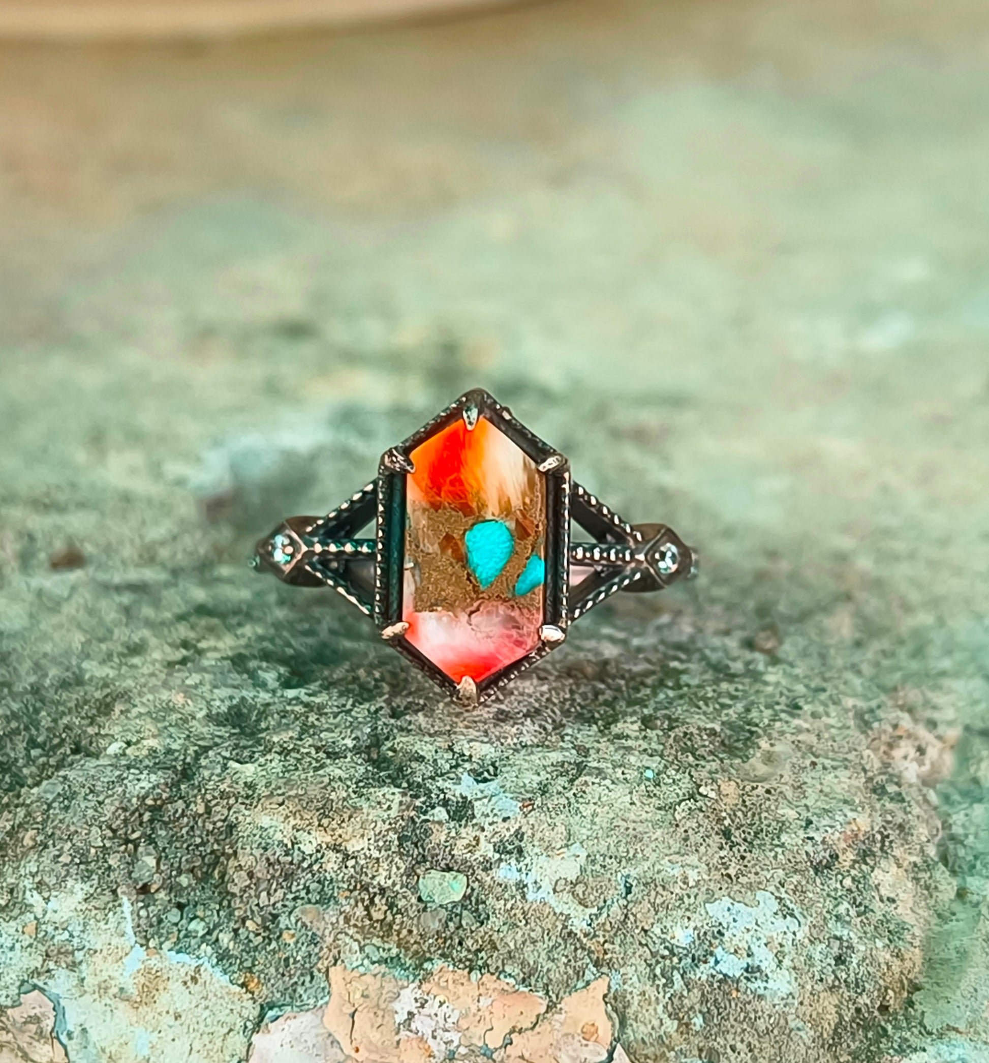 Elegant Oyster Copper Turquoise Silver Ring – Handmade & Unique - SILVERFORESTAA