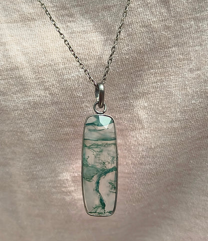 Earthy Moss Agate Witchy Necklace for Men - Gift for Boyfriend