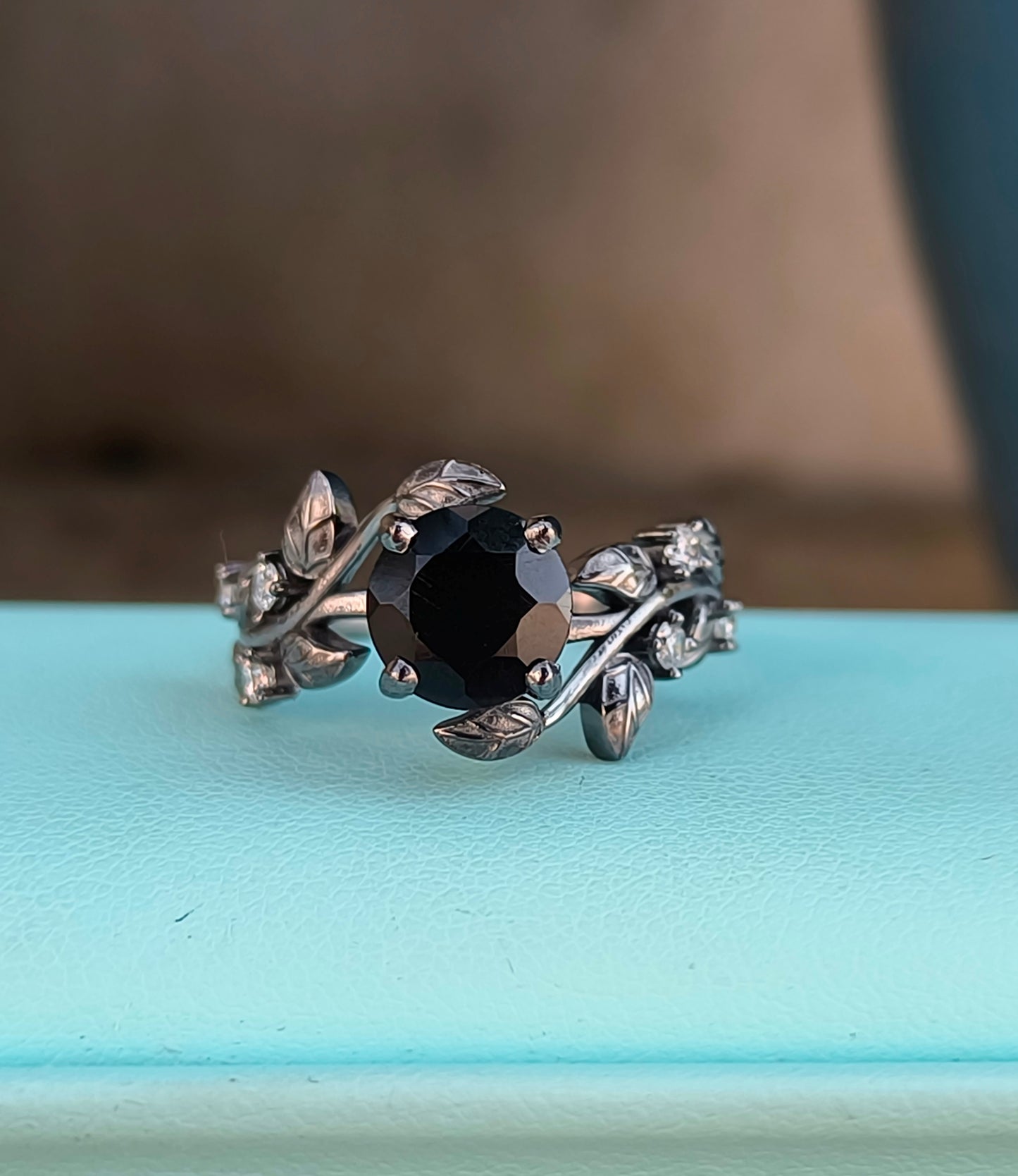 Witchy Leaf Black Onyx Ring - SilverForestaa