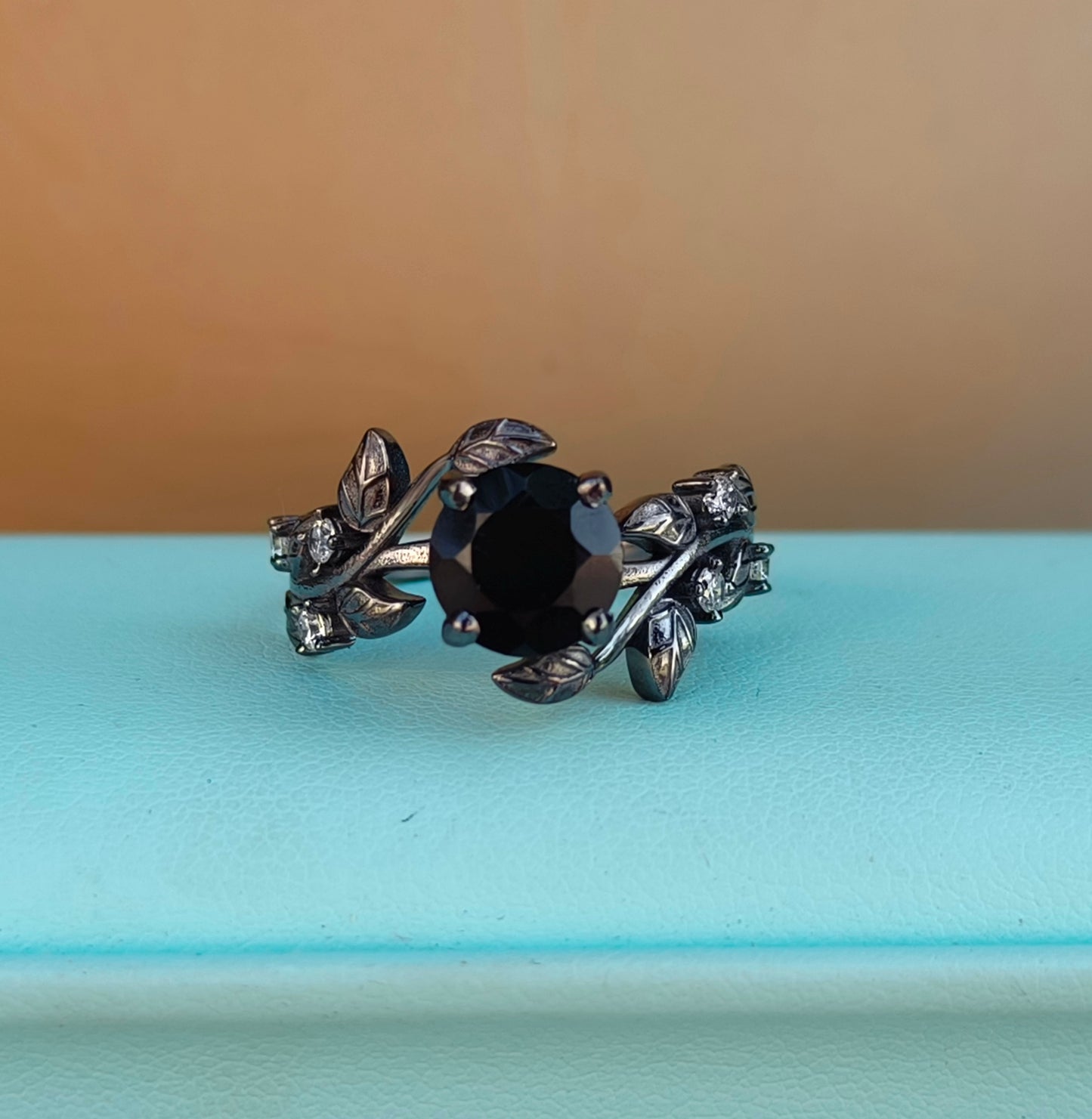Witchy Leaf Black Onyx Ring - SilverForestaa