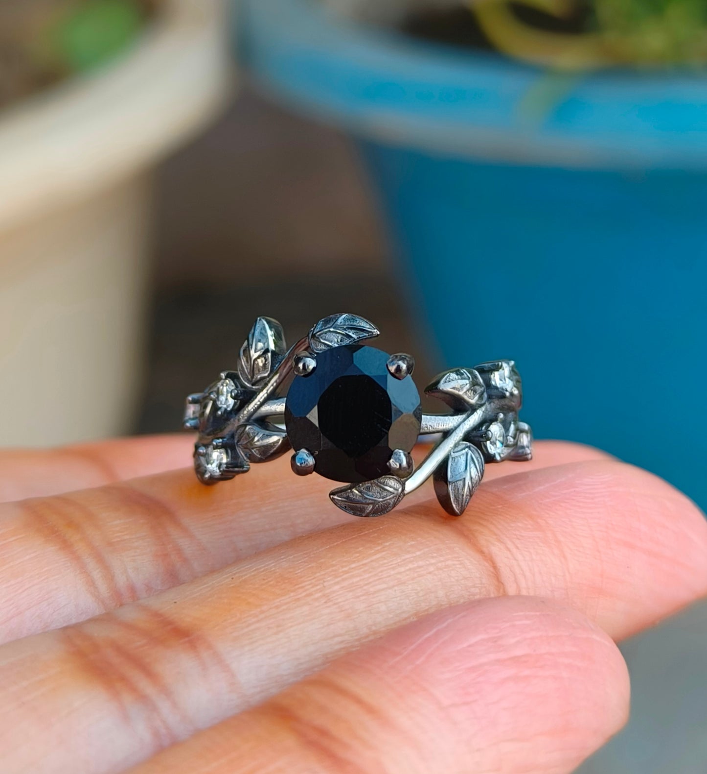 Witchy Leaf Black Onyx Ring - SilverForestaa
