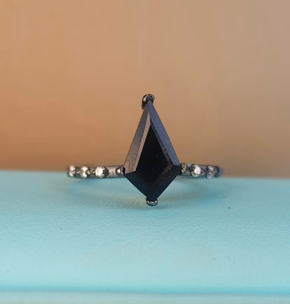 Kite Black Onyx Ring 925 Silver - SilverForestaa