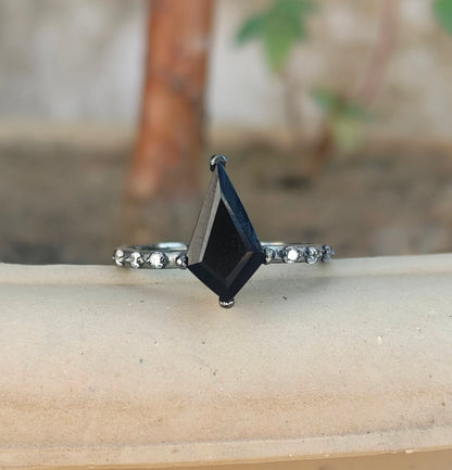 Kite Black Onyx Ring 925 Silver - SilverForestaa