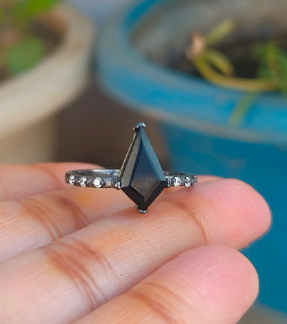 Kite Black Onyx Ring 925 Silver - SilverForestaa
