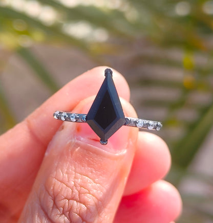 Kite Black Onyx Ring 925 Silver - SilverForestaa