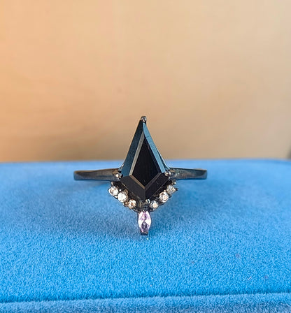 Black Onyx Kite Ring – Dainty Silver