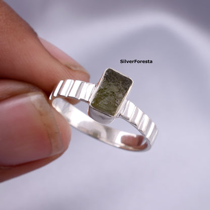 Natural Moldavite Ring – 925 Silver Raw Stone Ring