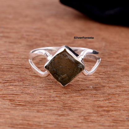 Moldavite Gemstone Ring – Natural Rough Stone Silver Ring