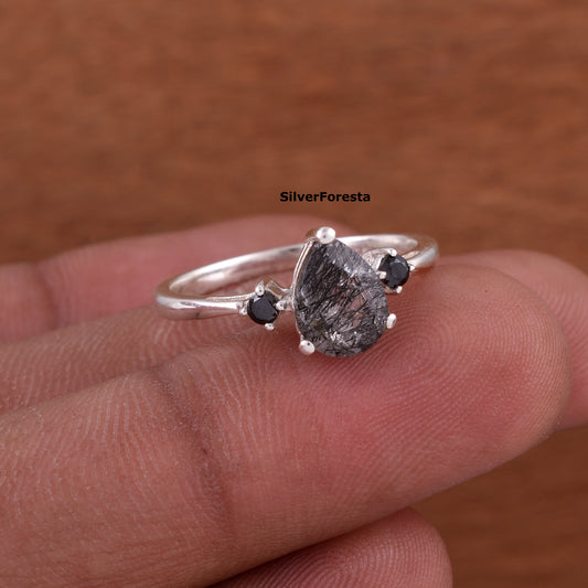 Pear Cut Black Rutile Silver Ring - SilverForestaa