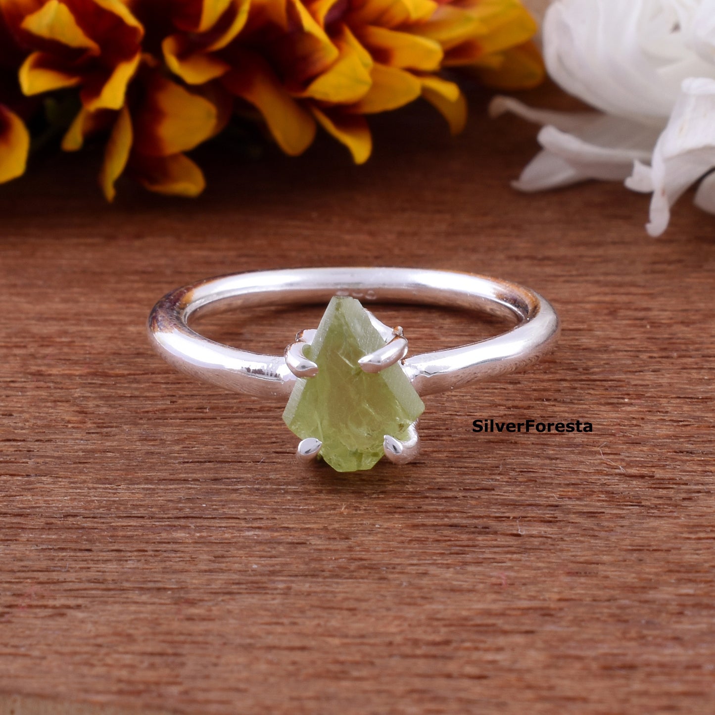 Rough Peridot Coffin Ring 925 Silver Gemstone Jewelry
