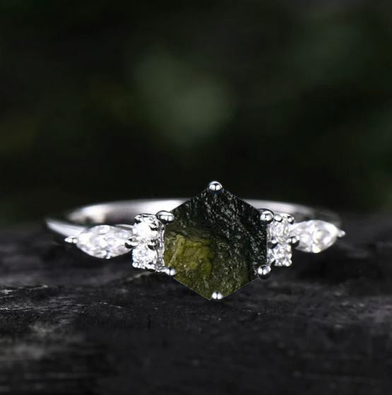 925 Silver Raw Moldavite Witchy Ring for Her - SilverForestaa